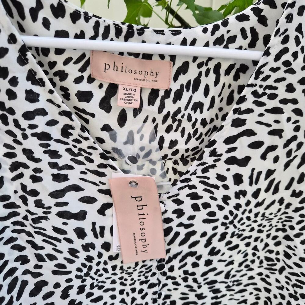Philisophy Republic NWT Leopard Print V-Neck Blouse - Size XL - Picture 2 of 5
